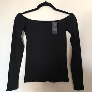 NWT Hollister Black Off-Shoulder Top